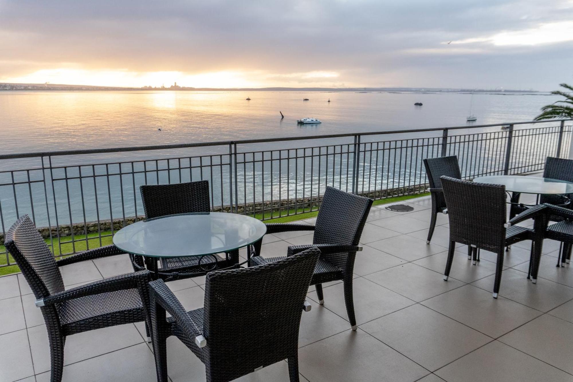 Saldanha Bay Hotel Bagian luar foto